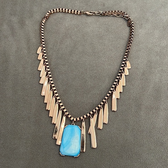 ROSE GOLD CHAIN NECKLACE - Picture 9 of 12
